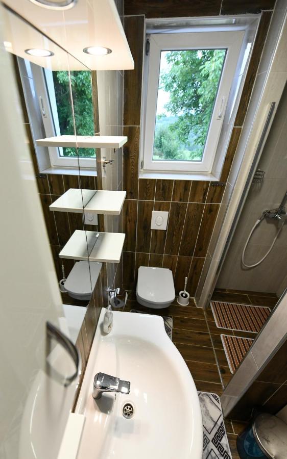 Lora Apartment Rakovica Exterior foto
